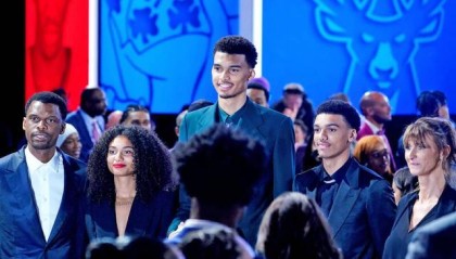 NBA直播-【人物】文班亚马改变NBA时代？长臂2米44天才不自傲